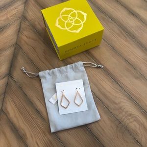Kendra Scott Earrings